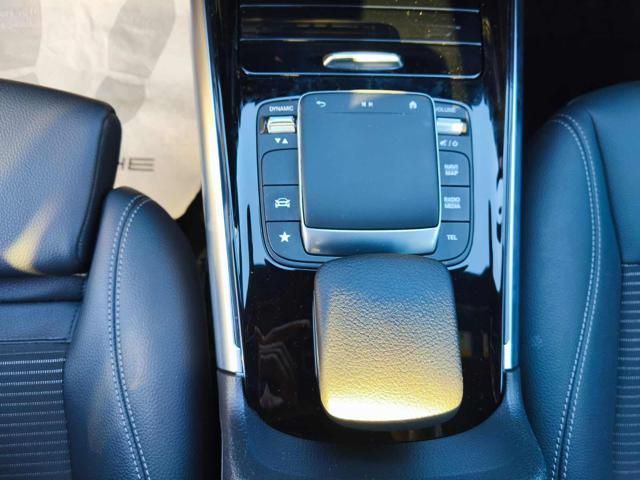 MERCEDES-BENZ GLA 180 Automatic Sport Plus