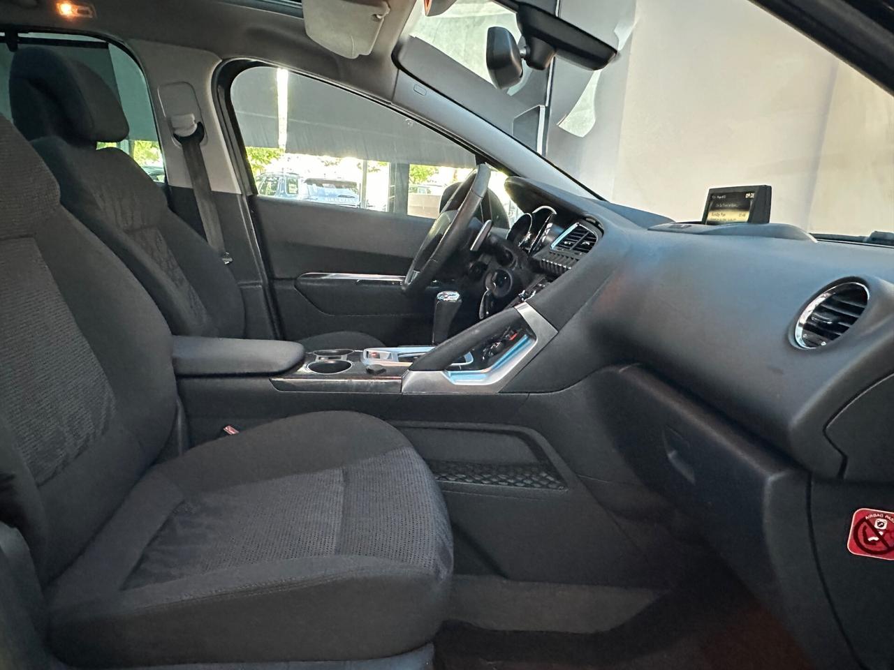 Peugeot 3008 1.6 e-HDi 112CV cambio robotizzato Stop&Start Active