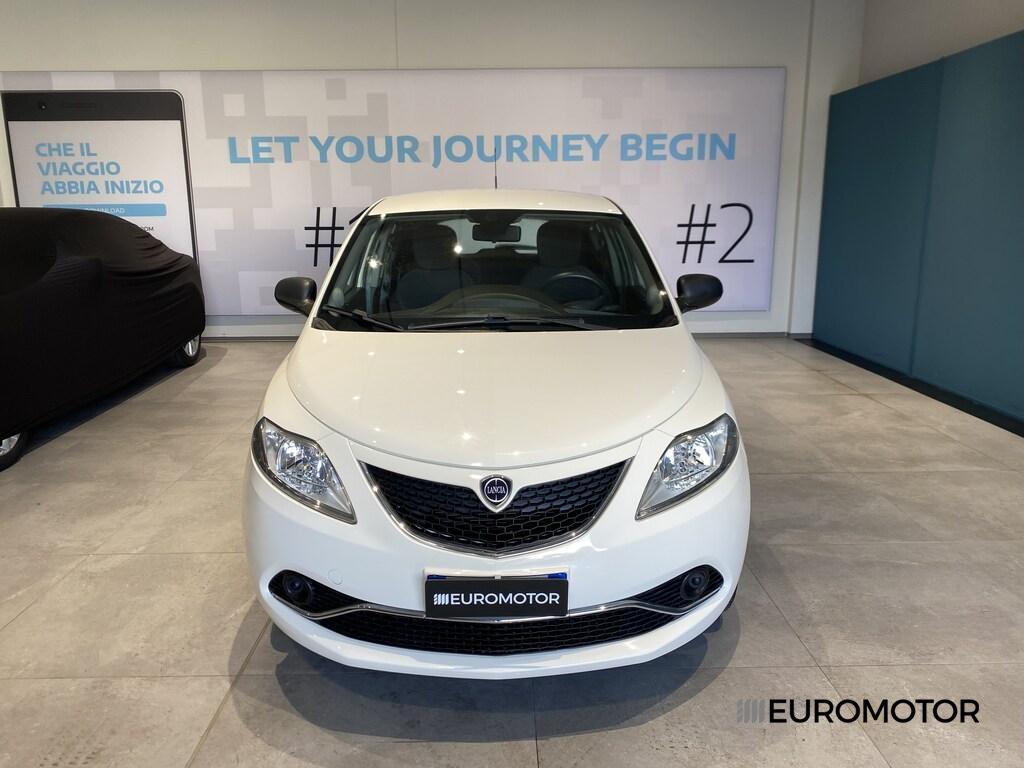 Lancia Ypsilon 5 Porte 1.2 Silver