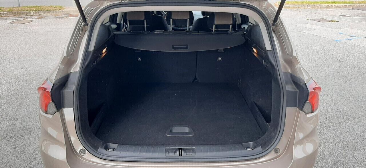 Fiat Tipo 1.6 Mjt S&S SW Lounge