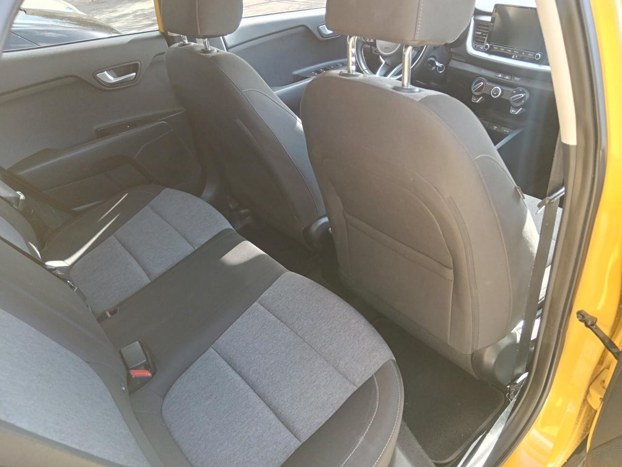 Kia Stonic 1.2 DPI 84CV GARANZIA FINO AL 2029