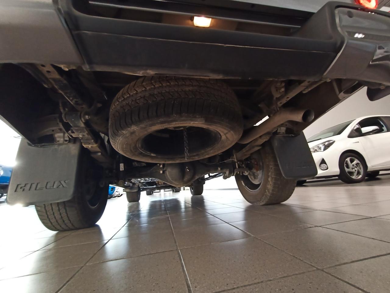 Toyota Hilux Hilux 2.8 d double cab Invincible 4wd auto*