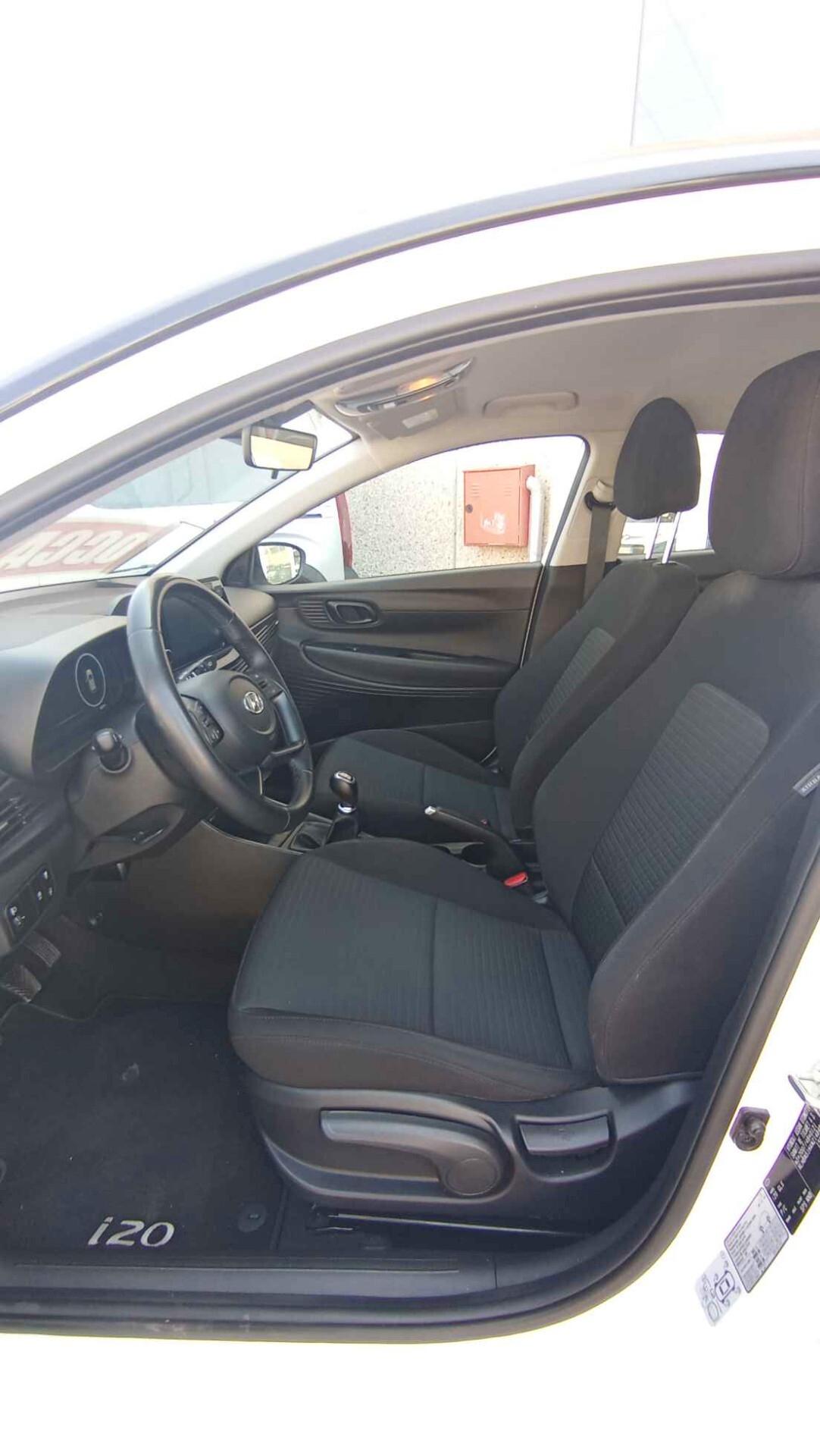 HYUNDAI i20 1.2 BZ - OK NEOPATENTATI - UNICO PROP.