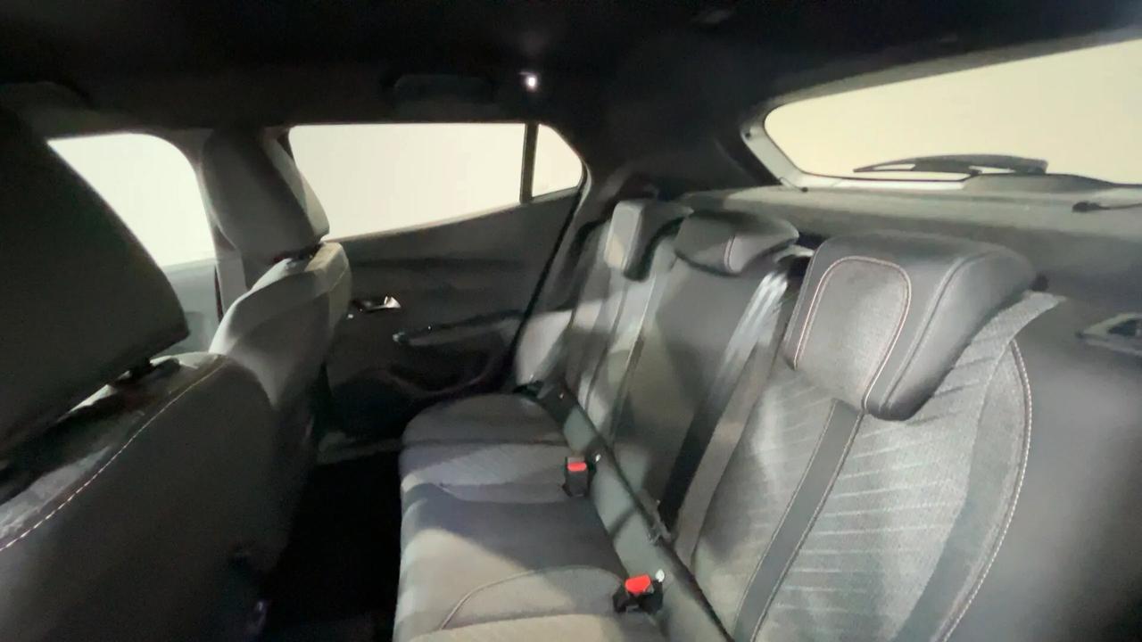 Peugeot 2008 PureTech 100 S&S Allure