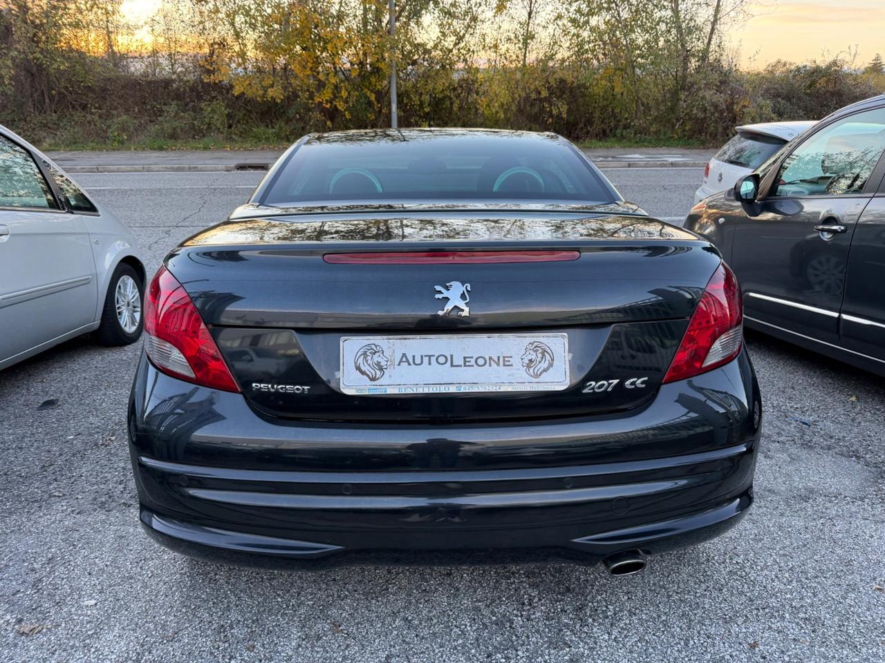 Peugeot 207 1.6 8V HDi 112CV CC Tecno