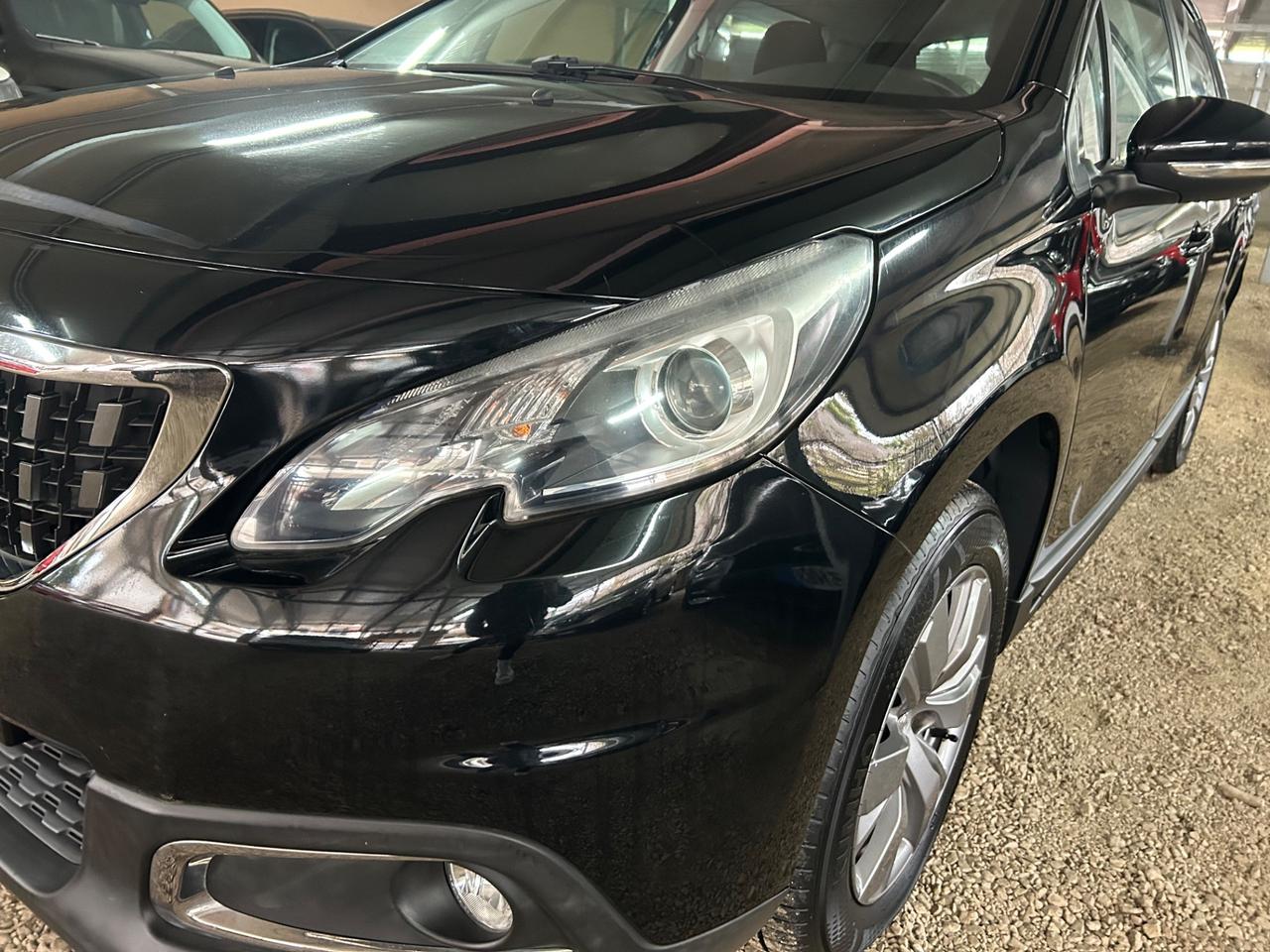 Peugeot 2008 PureTech 82 Allure