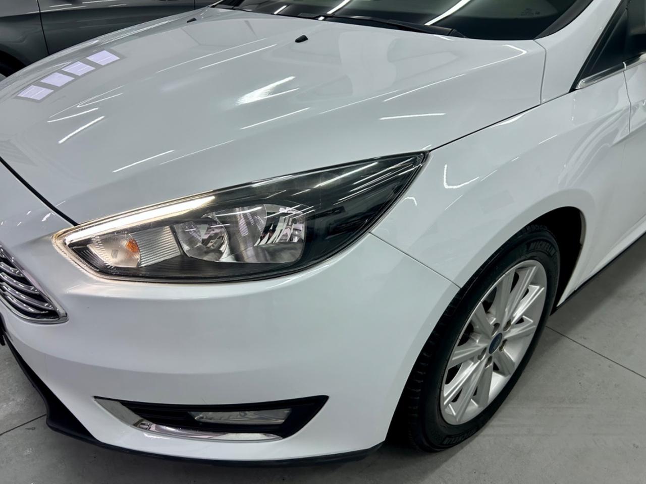 Ford Focus 1.5 TDCi 120 CV Titanium FINANZIABILE