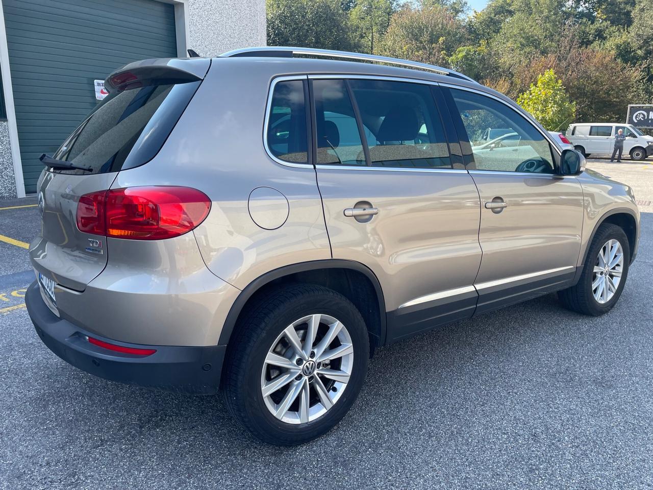Volkswagen Tiguan 2.0 TDI 110 CV *Navi*Neopatentati**Solo 77000km*