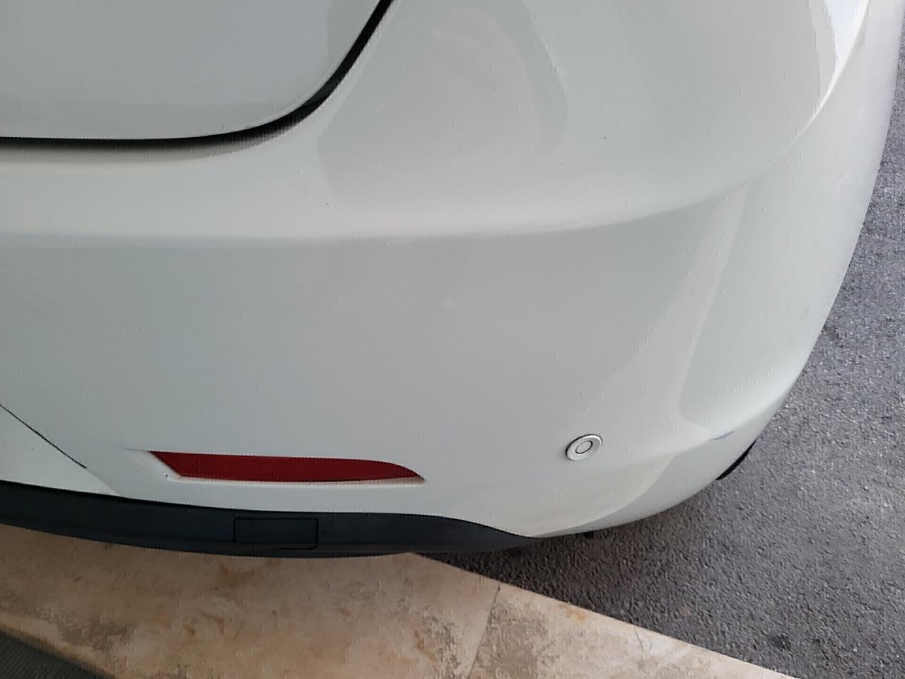 Alfa Romeo Giulietta 1.6 JTDm-2 105 CV Distinctive 05/2011