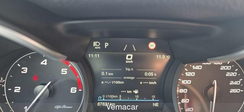 Alfa Romeo Stelvio 2.2 TDS 210CV Veloce AT8 Q4 con blocco differenziale