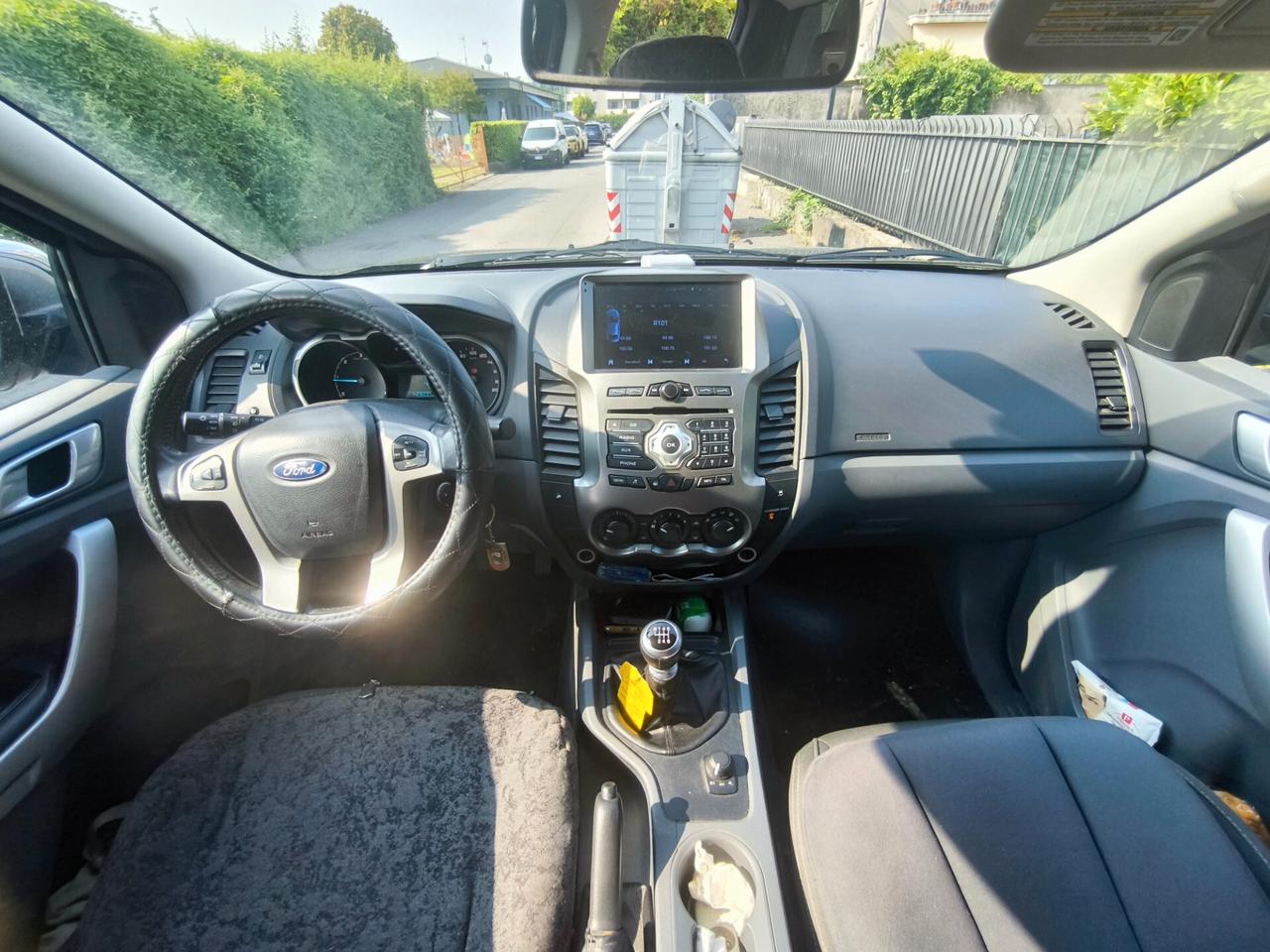 FORD RANGER 2,2 TDCI DOPPIA CABINA XLT – GANCIO TRAINO