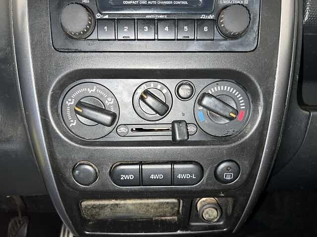 Suzuki Jimny 1.3i 16V cat 4WD JLX