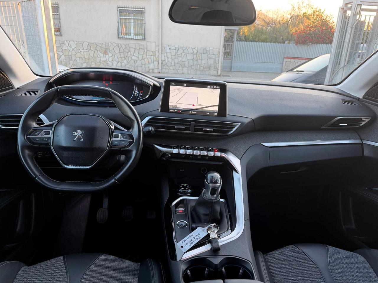 Peugeot 3008 BlueHDi 130 S&S Allure-2019