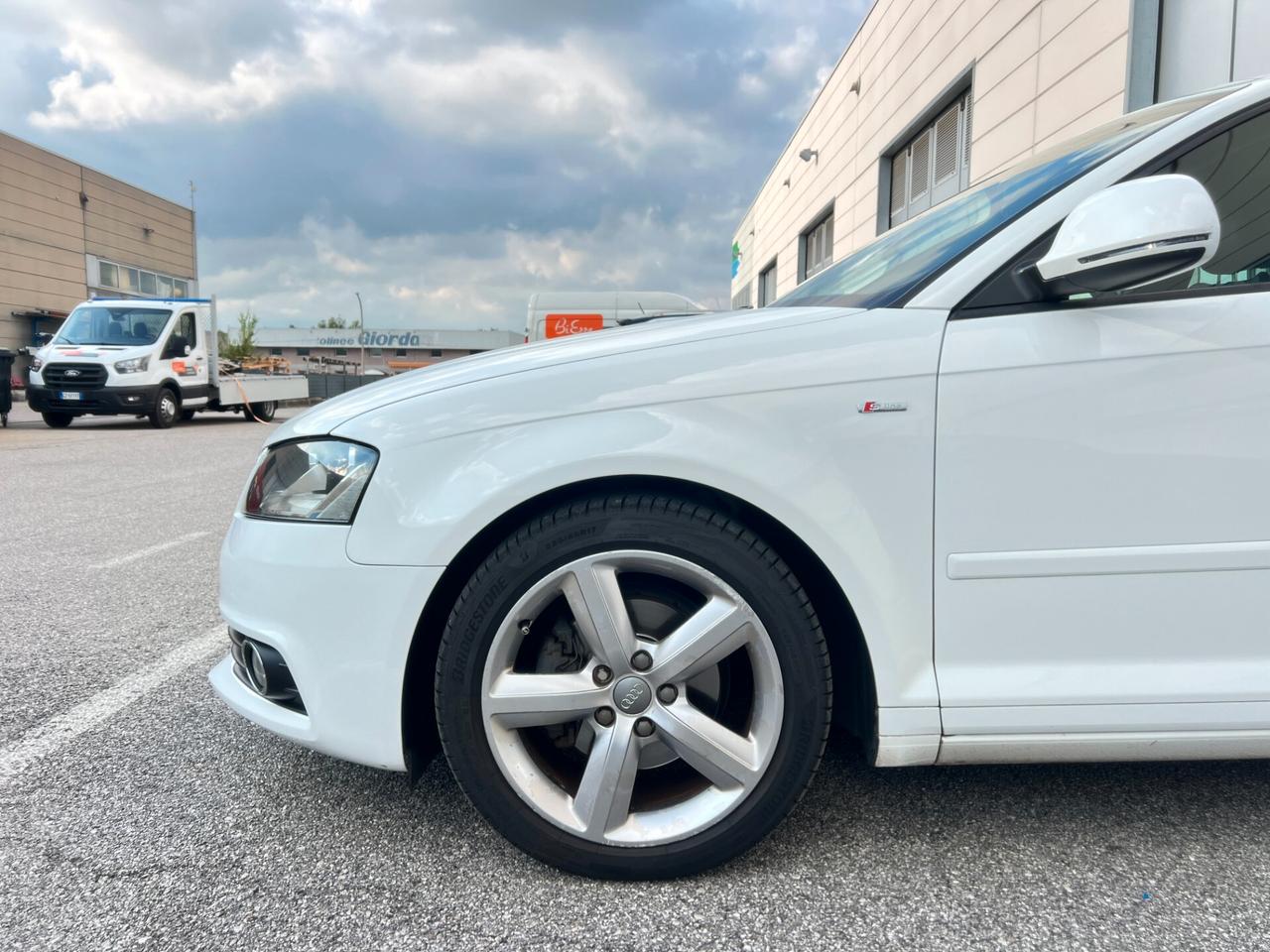 Audi A3 SPB 1.6 TDI 105 CV S-LINE Doppio
