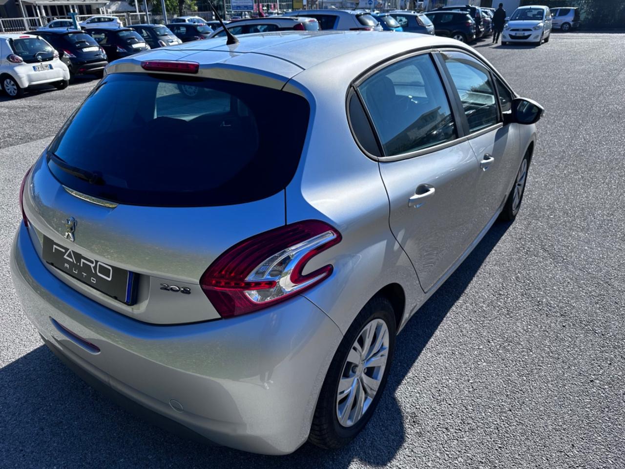 Peugeot 208 1.4 HDi 68 CV 5 porte Active