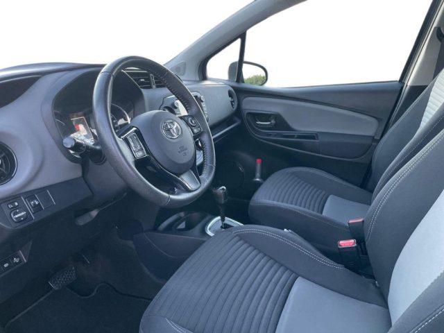 TOYOTA Yaris 1.5 5 porte Hybrid Active