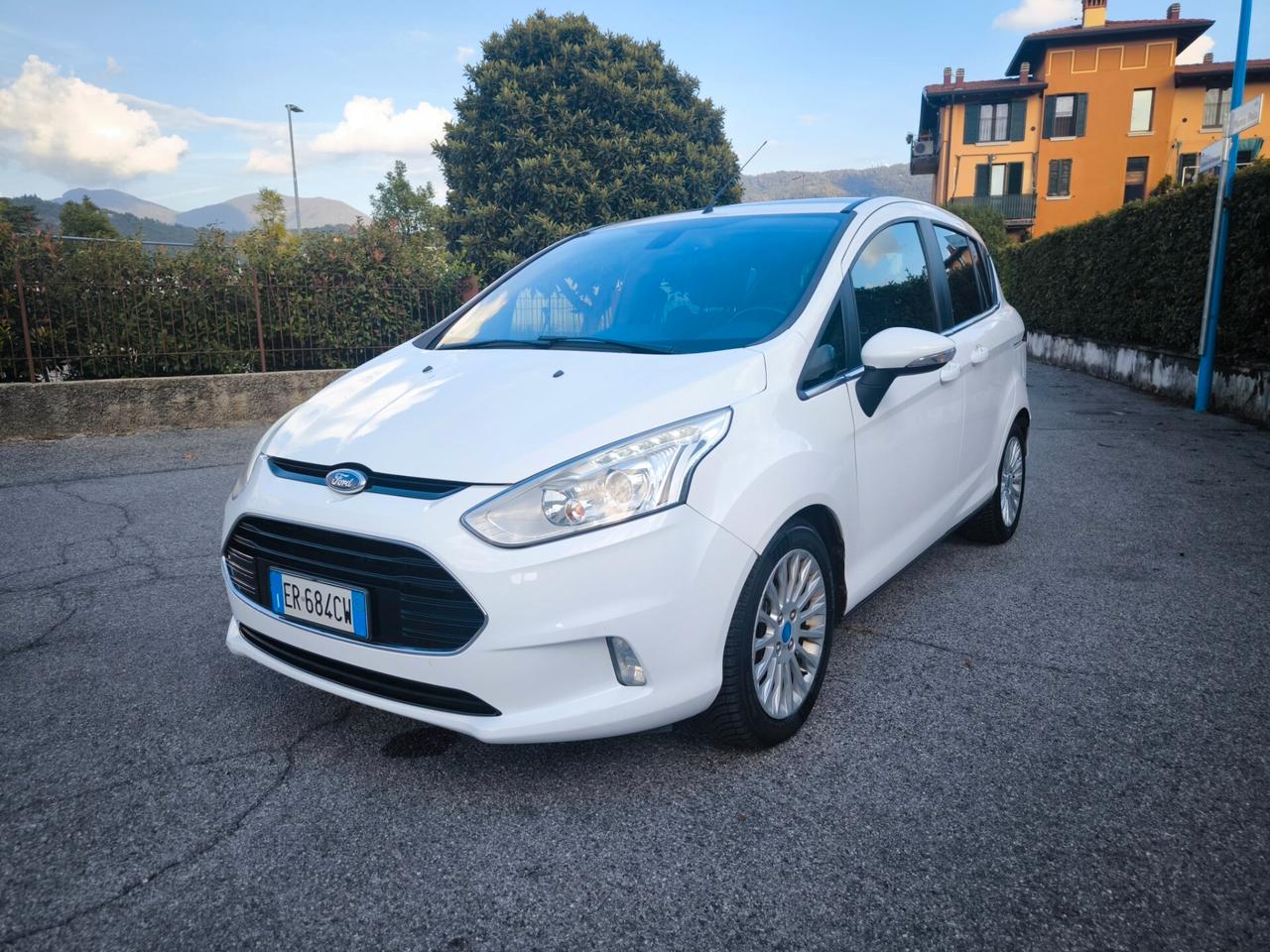 FORD B-MAX 1,6 TDCI TITANIUM – KM 128000 -OK NEOPATENTATI