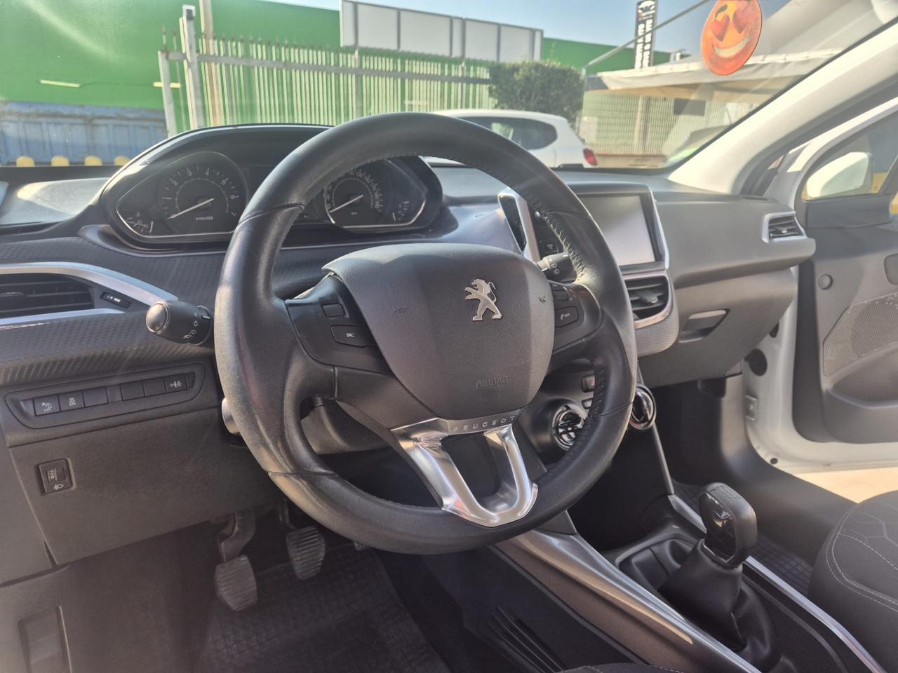 Peugeot 2008 PureTech 82 Allure