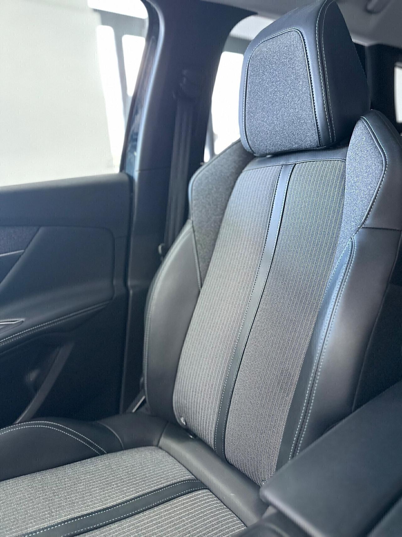 Peugeot 3008 BlueHDi 1.5 130cv S&S Allure