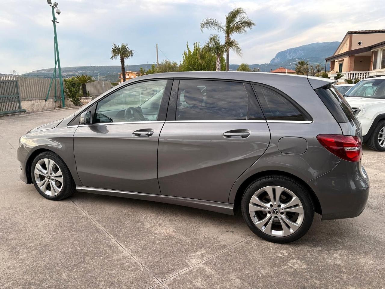 Mercedes-benz B 180 d Automatic Sport
