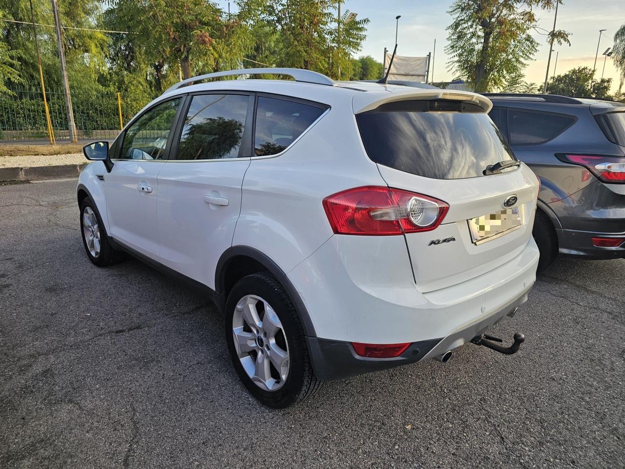 Ford Kuga 2.0 TDCi 163 CV 4WD Powersh.Titanium DPF