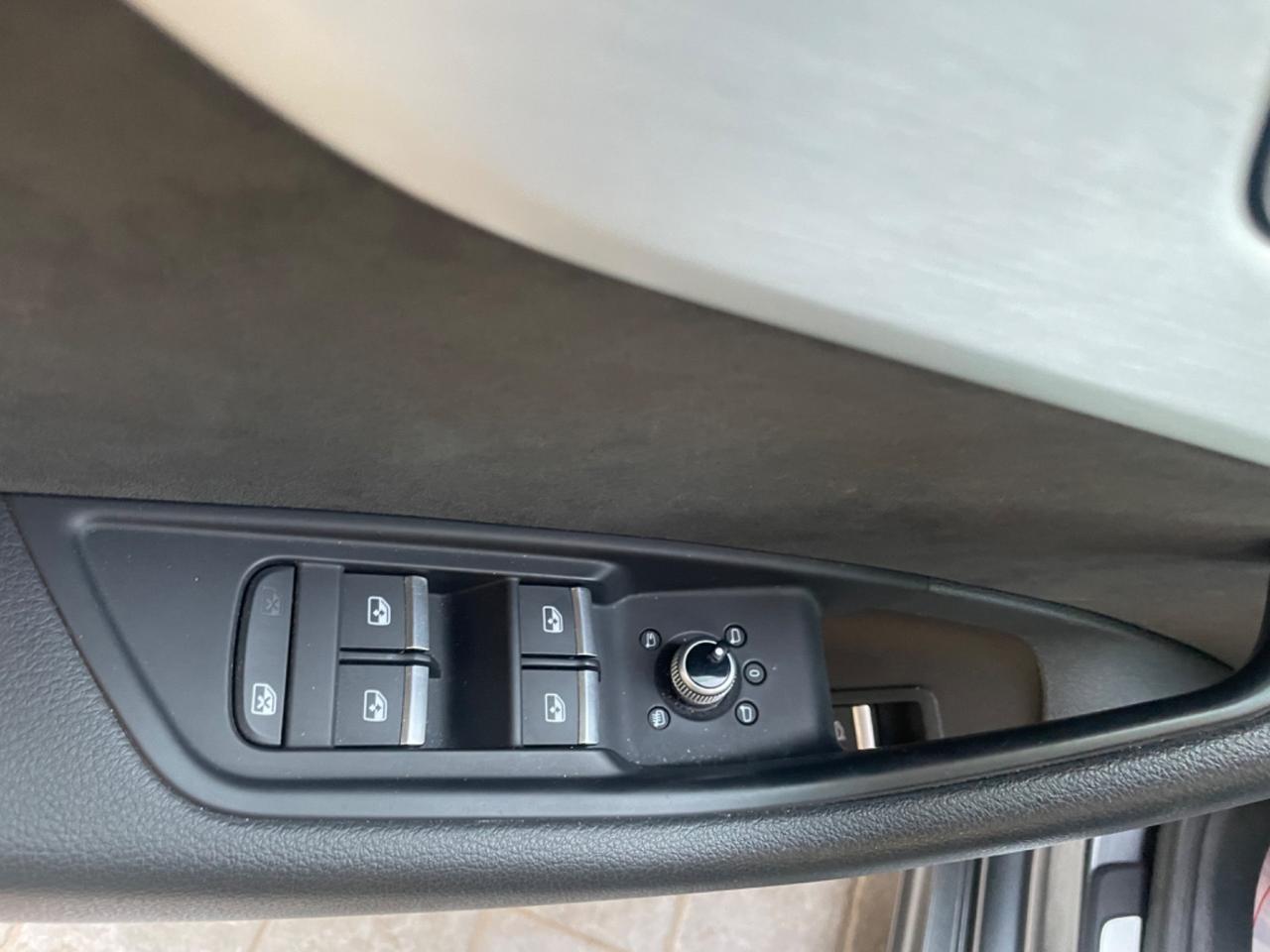 Audi A5 SPB 40 TDI S tronic S LINE EDITION TETTO NAVY PELLE LED 19