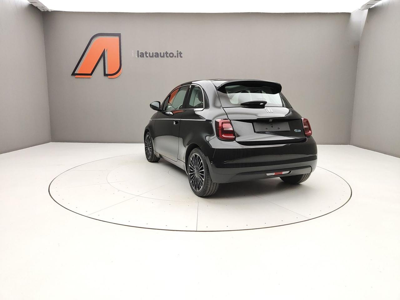 FIAT 500e 3+1 500E 3+1 320KM 118CV LA PRIMA