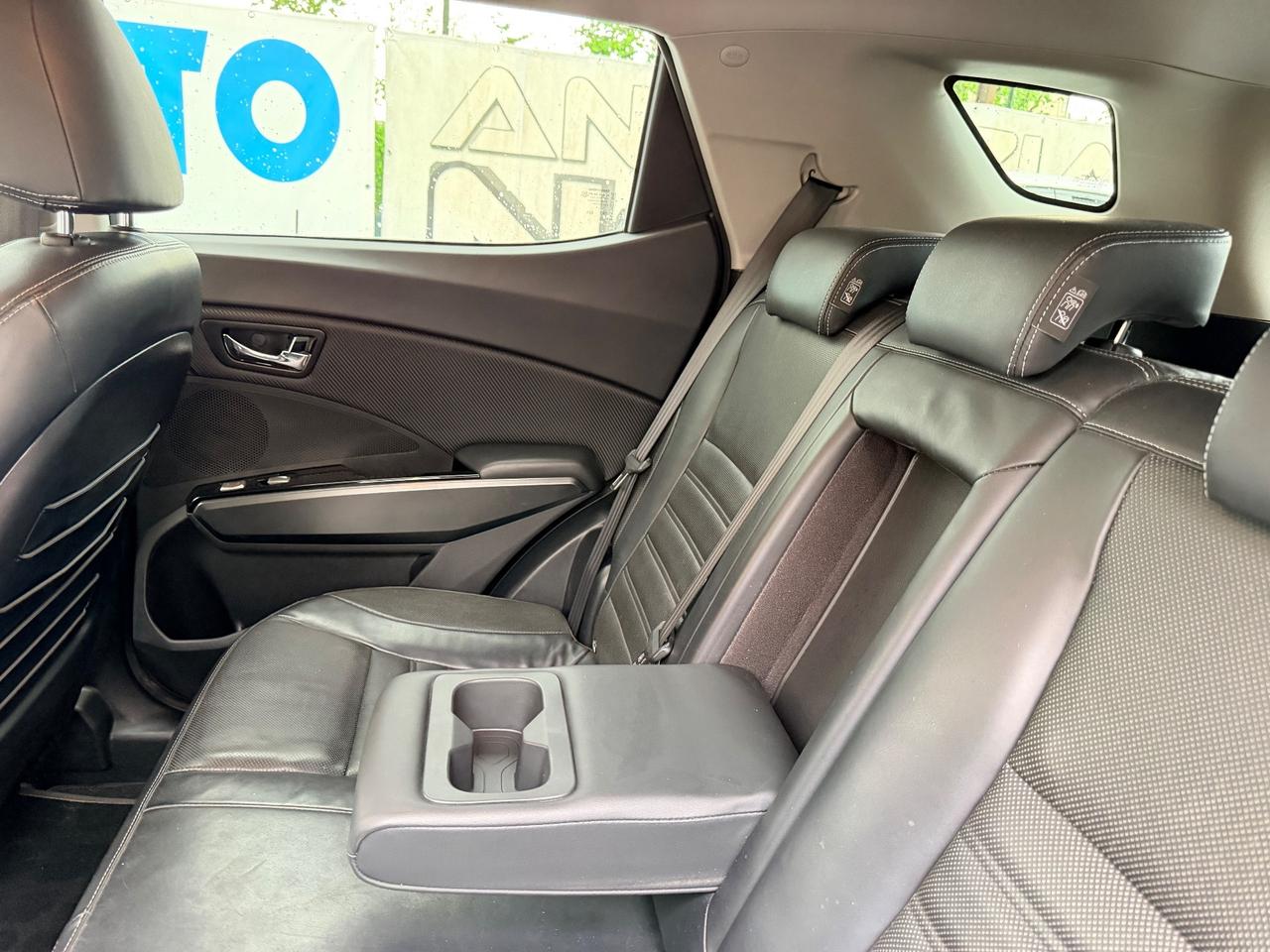 Ssangyong XLV 1.6d 4x4 FULL OPTIONAL