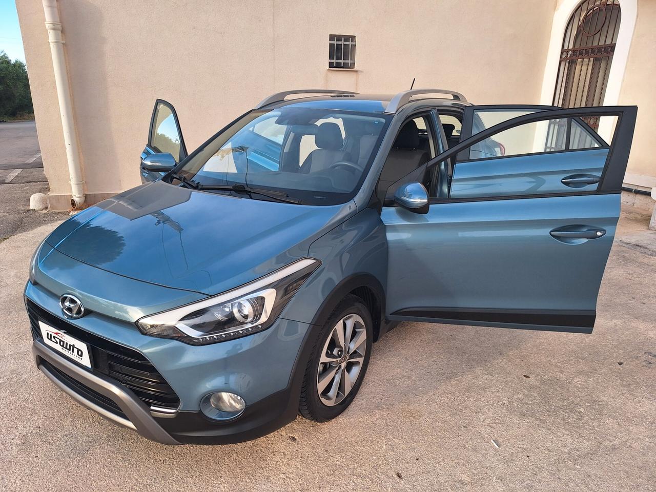 Hyundai i20 1.4 CRDi 5p. ACTIVE CROSS 2016