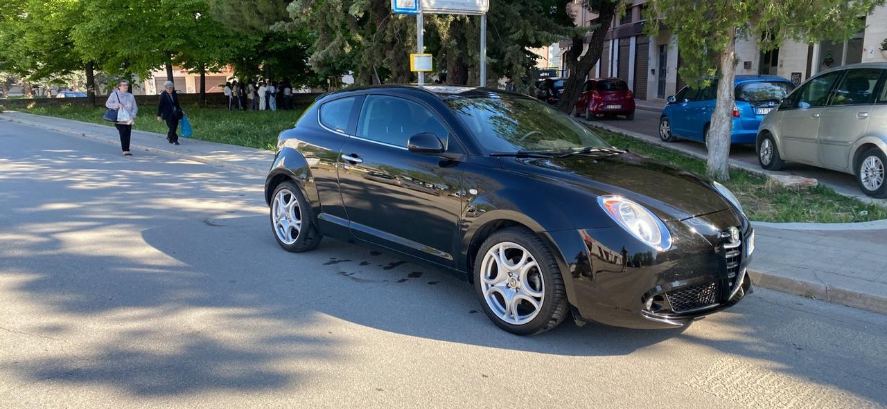 Alfa Romeo MiTo 1.4 T 120 CV GPL Distinctive Premium Pack