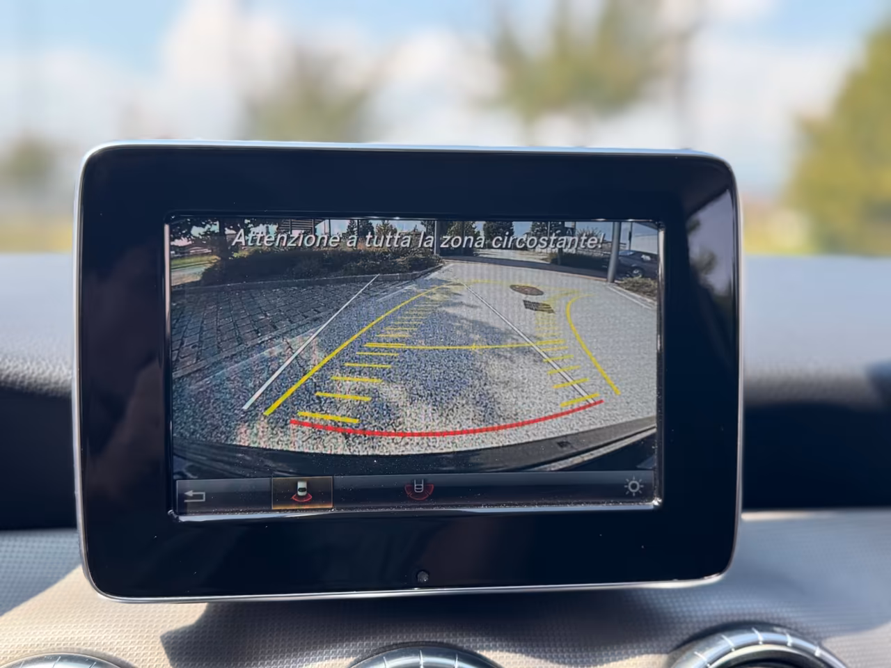 Mercedes-benz CLA 200 d Business 100.000 km