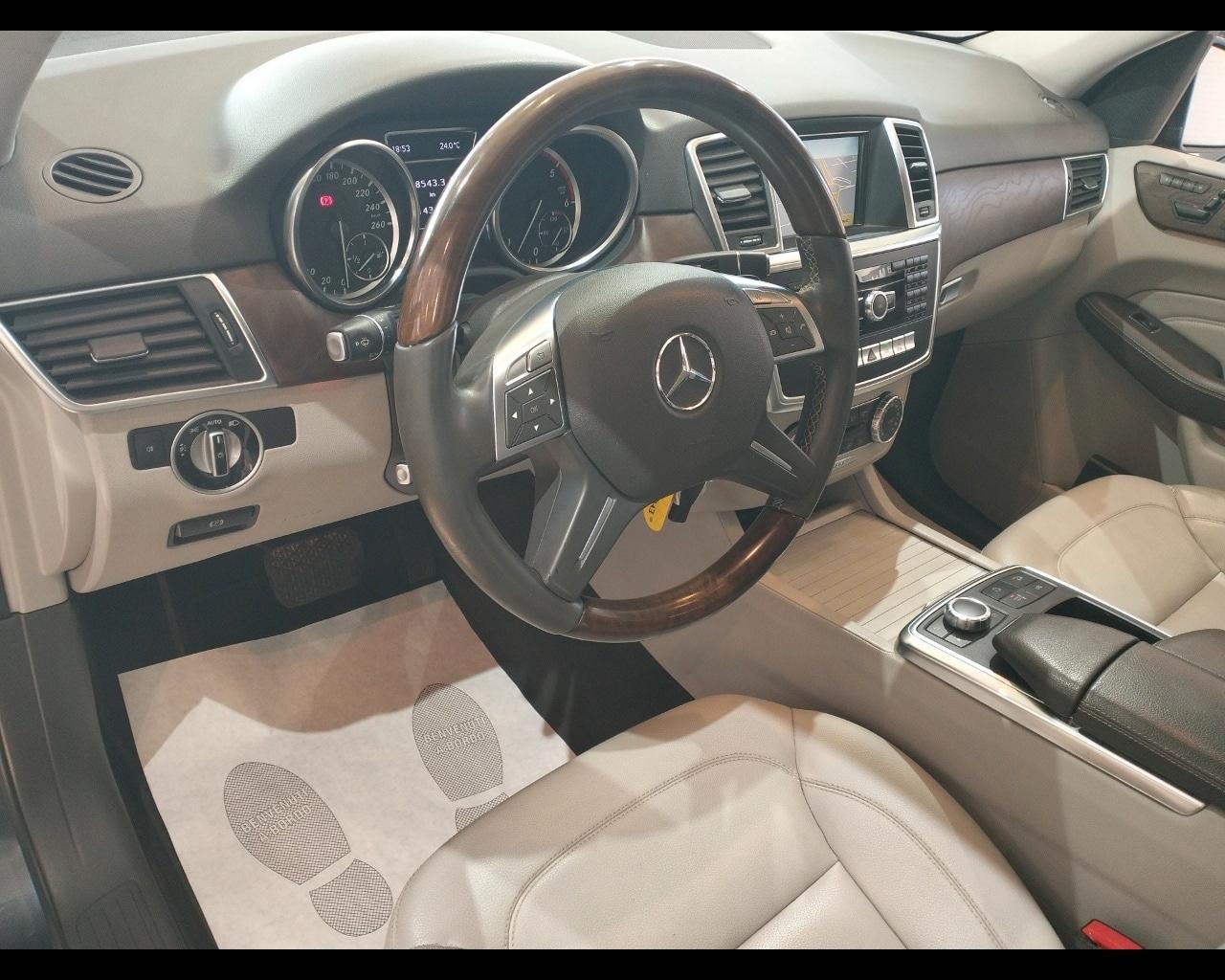 MERCEDES Classe M (W166) ML 250 BlueTEC 4Ma...