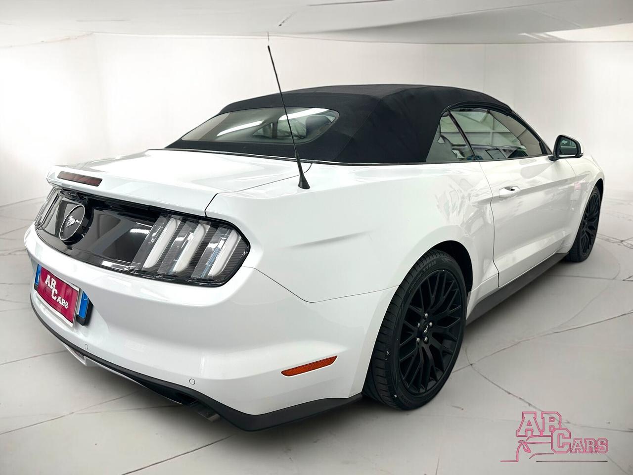 Ford Mustang 2.3 317cv Cabrio 4 posti