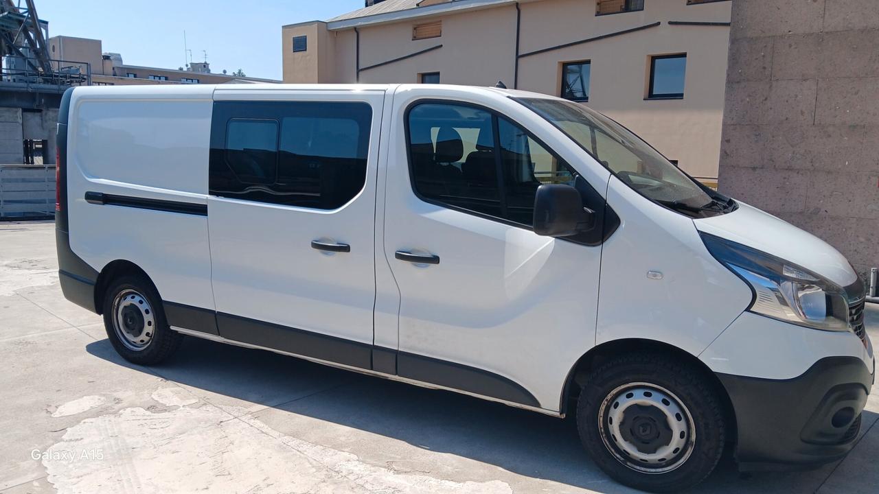 Renault Trafic T29 2.0 DCI 6 POSTI IVATO