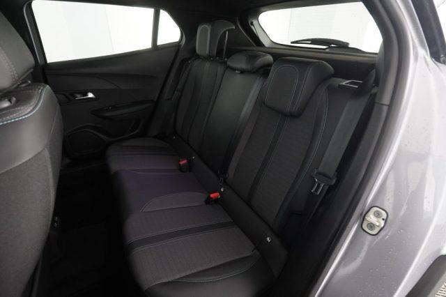 PEUGEOT 2008 2008 PureTech 100 S&S Allure Pack