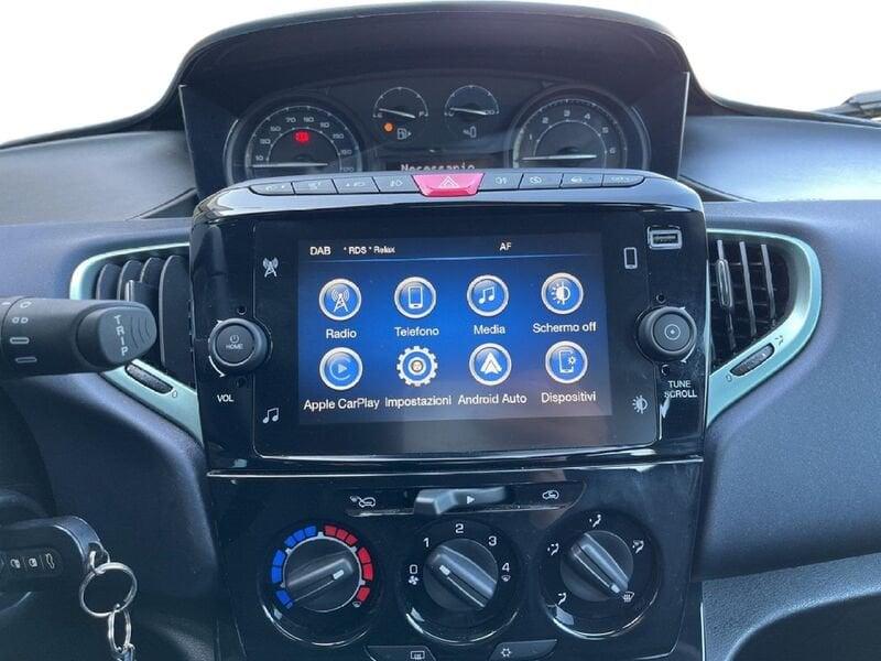 Lancia Ypsilon NUOVA My23 1.0 Firefly 70 CvStart&Stop Hybrid Gold