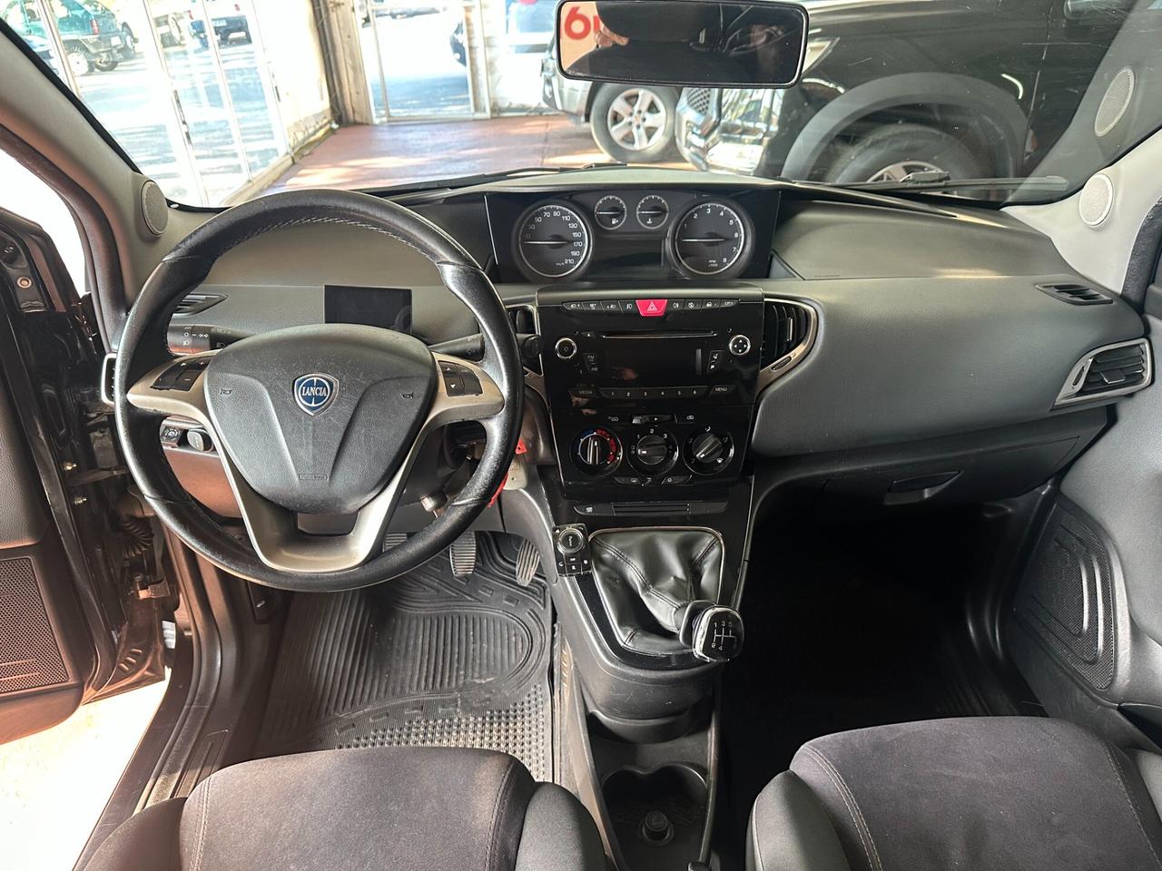 Lancia Ypsilon 1.2 69 CV 5 porte GPL Ecochic Gold