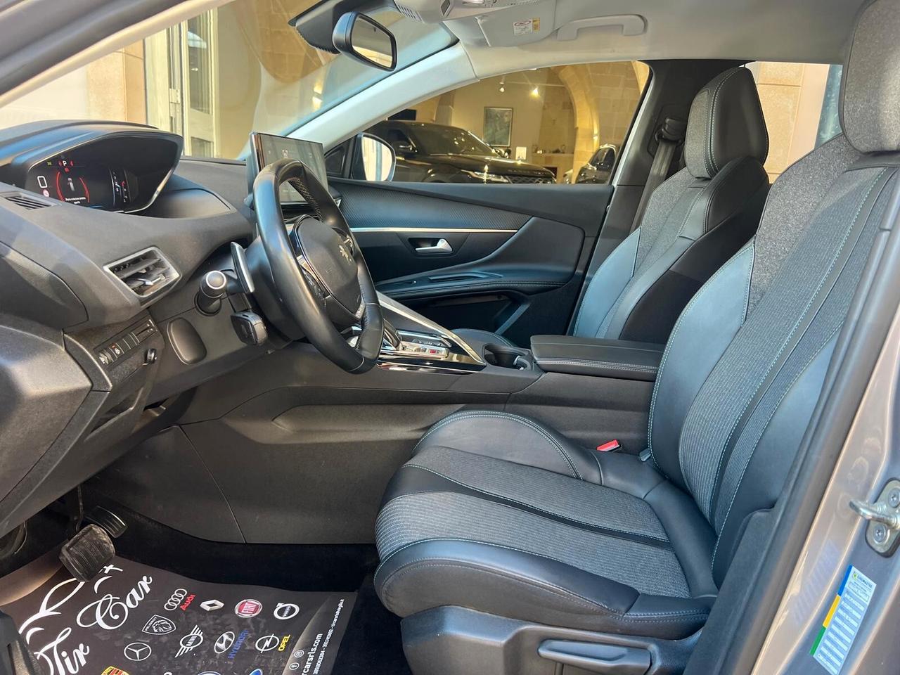 PEUGEOT 3008 ALLURE 1.5 130CV PELLE NAVI CAM ANNO 2022