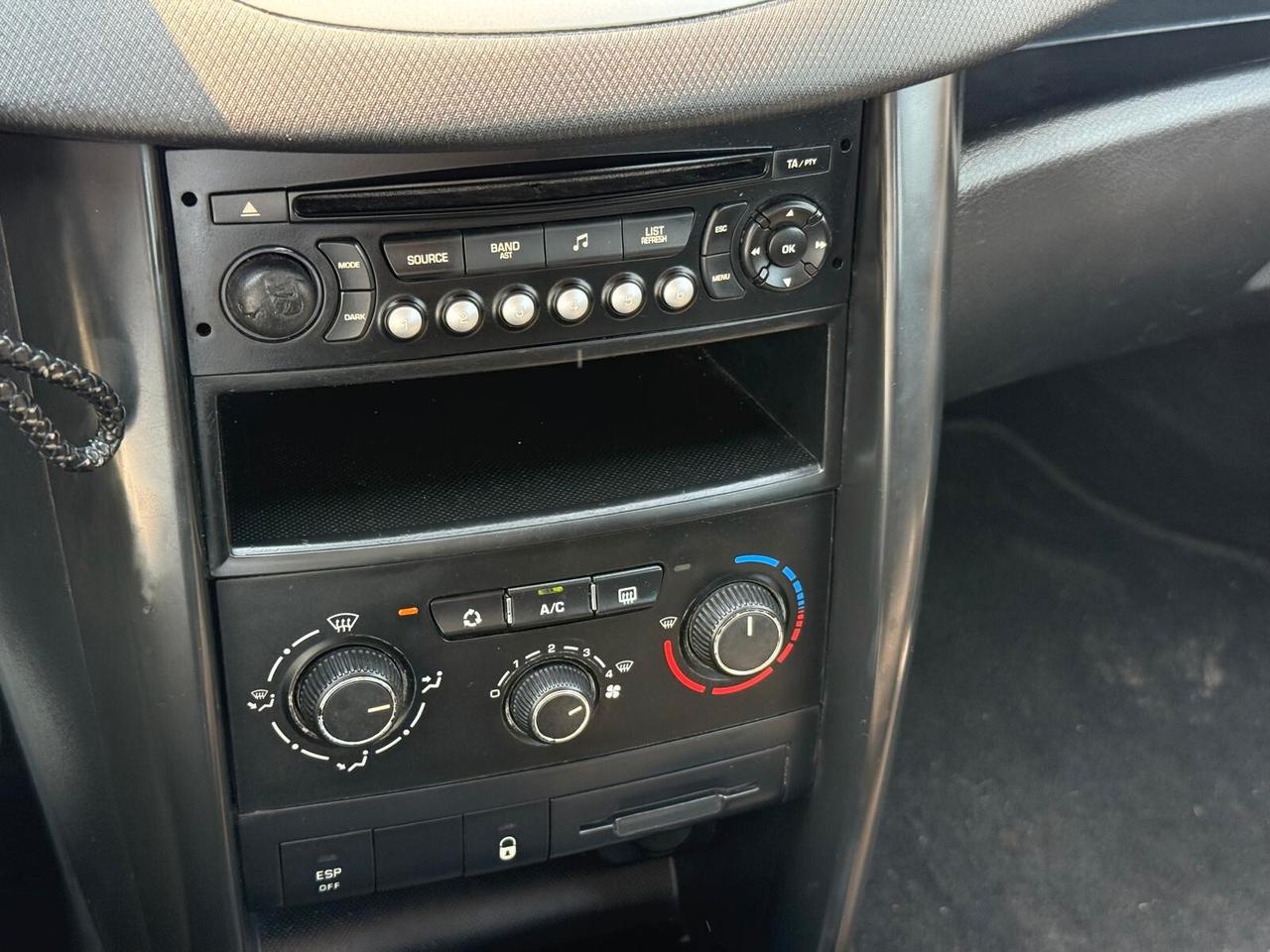 Peugeot 207 1.4 HDi 70CV 5p. * Ok Neopatentati*