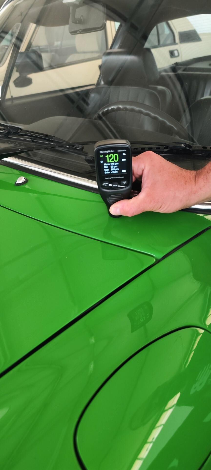 Porsche 911 E TARGA 2.4 (VERDE VIPER) PERMUTE