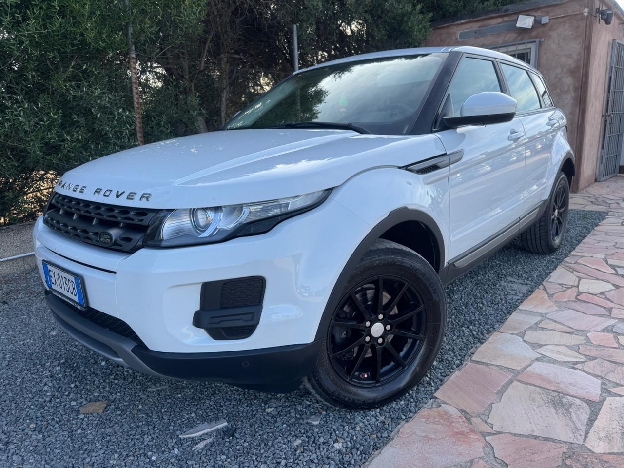Land Rover Range Evoque 2.2 TD4 5p. Pure