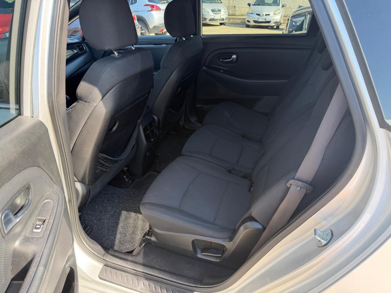 Kia CARENS 1.7 CRDi 136cv /7 POSTI/ 163.000KM