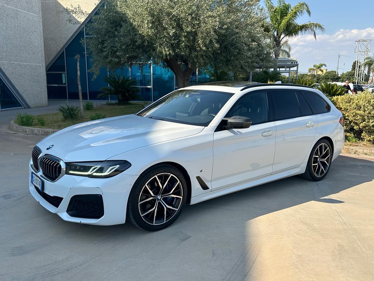 BMW 520 d xdrive Msport possibilità noleggio no scoring
