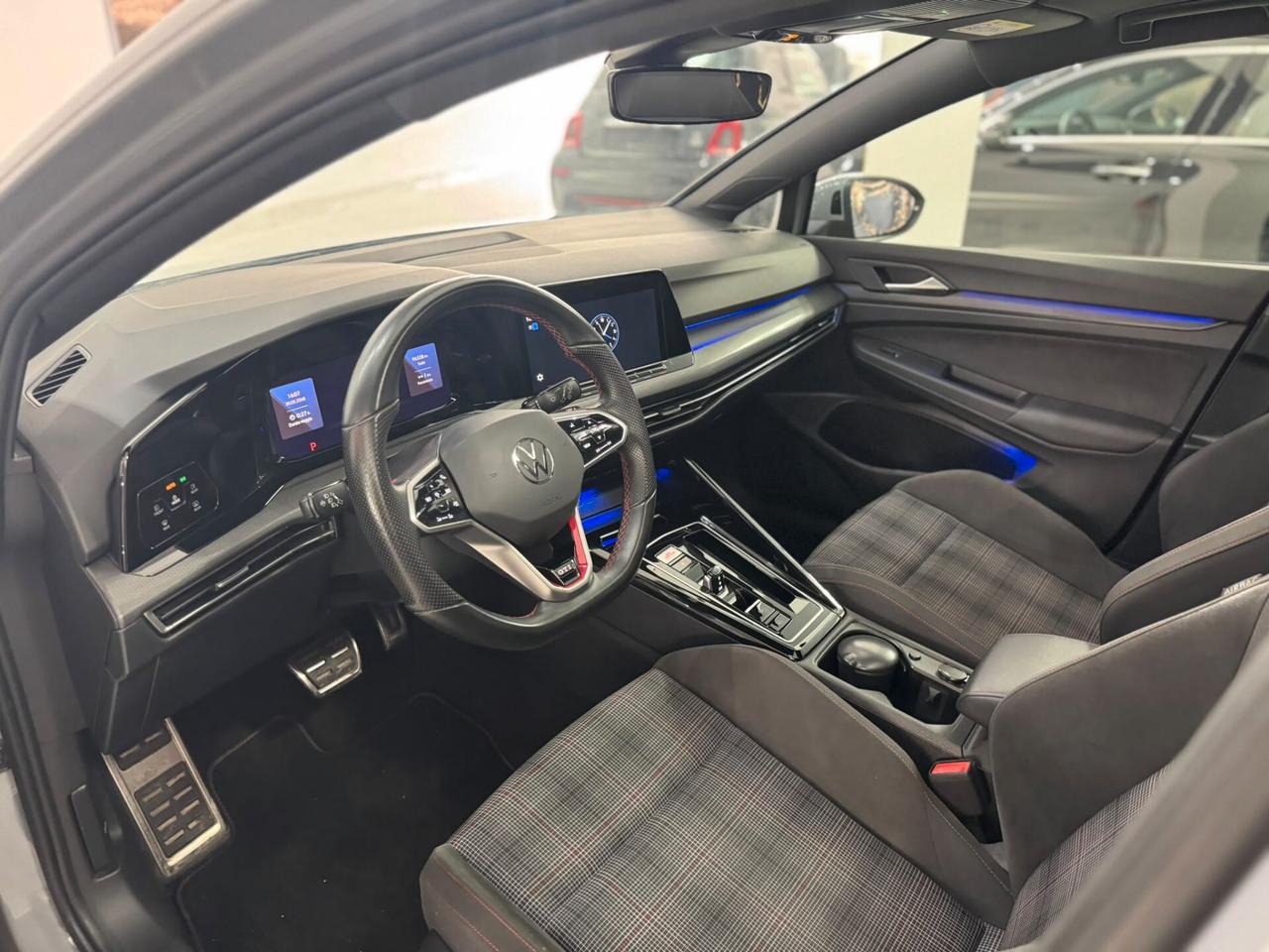 Volkswagen Golf GTI 2.0 TSI DSG IVA ESPOSTA