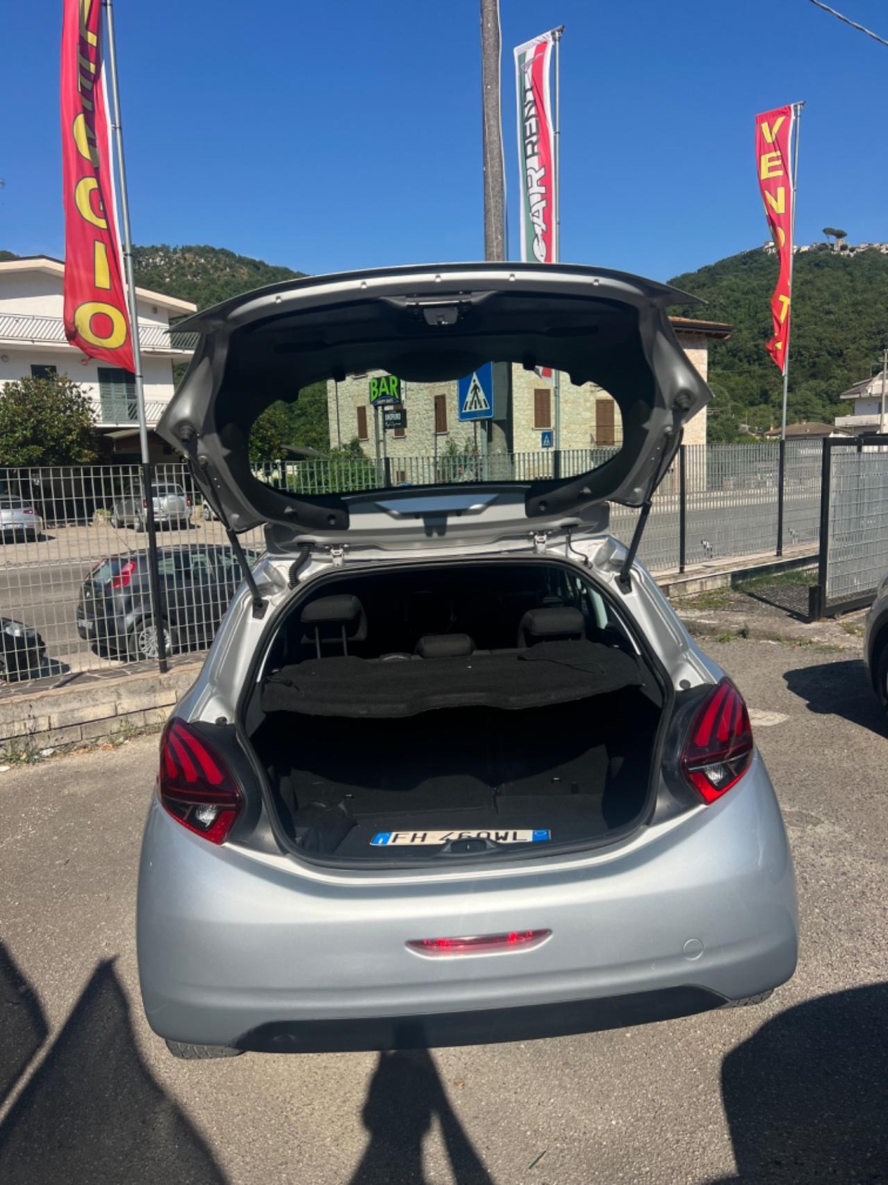 Peugeot 208 BlueHDi 75 5 porte Active