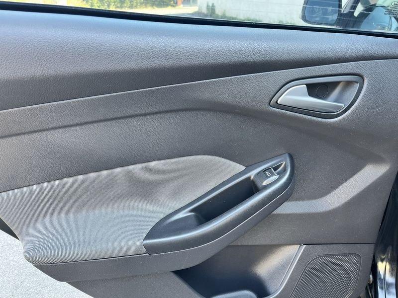 Ford Focus 1.6 TDCi 95 cv - INTERNI IN PELLE