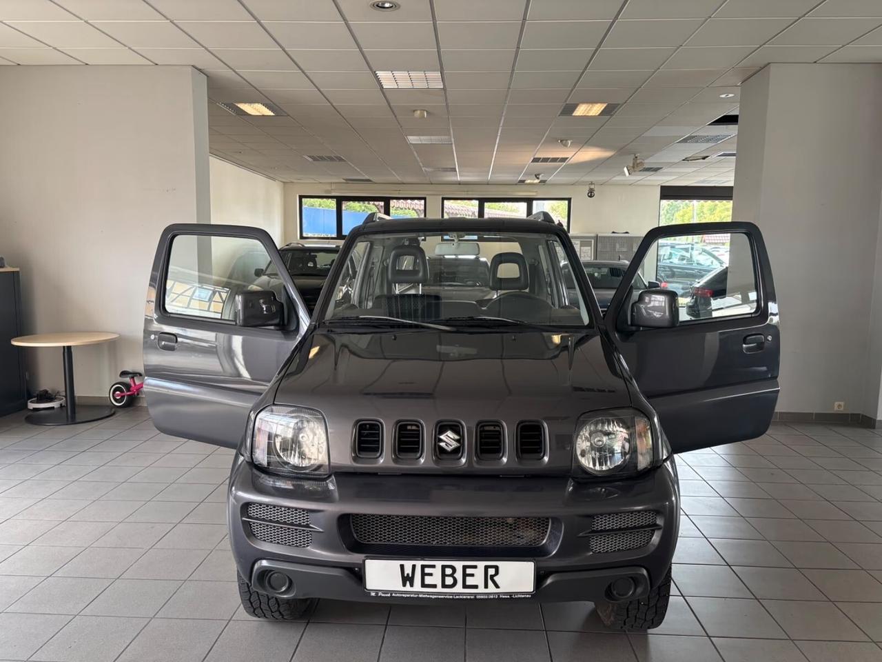 Suzuki Jimny Ranger Limited. Aria condizionata