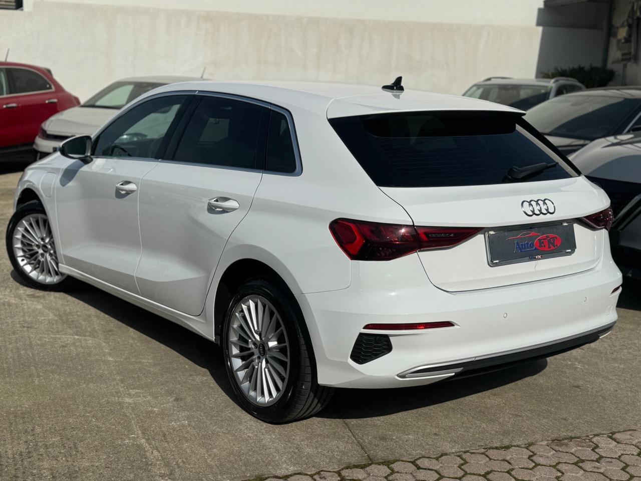 Audi A3 SPB 40 TFSI e S tronic line edition