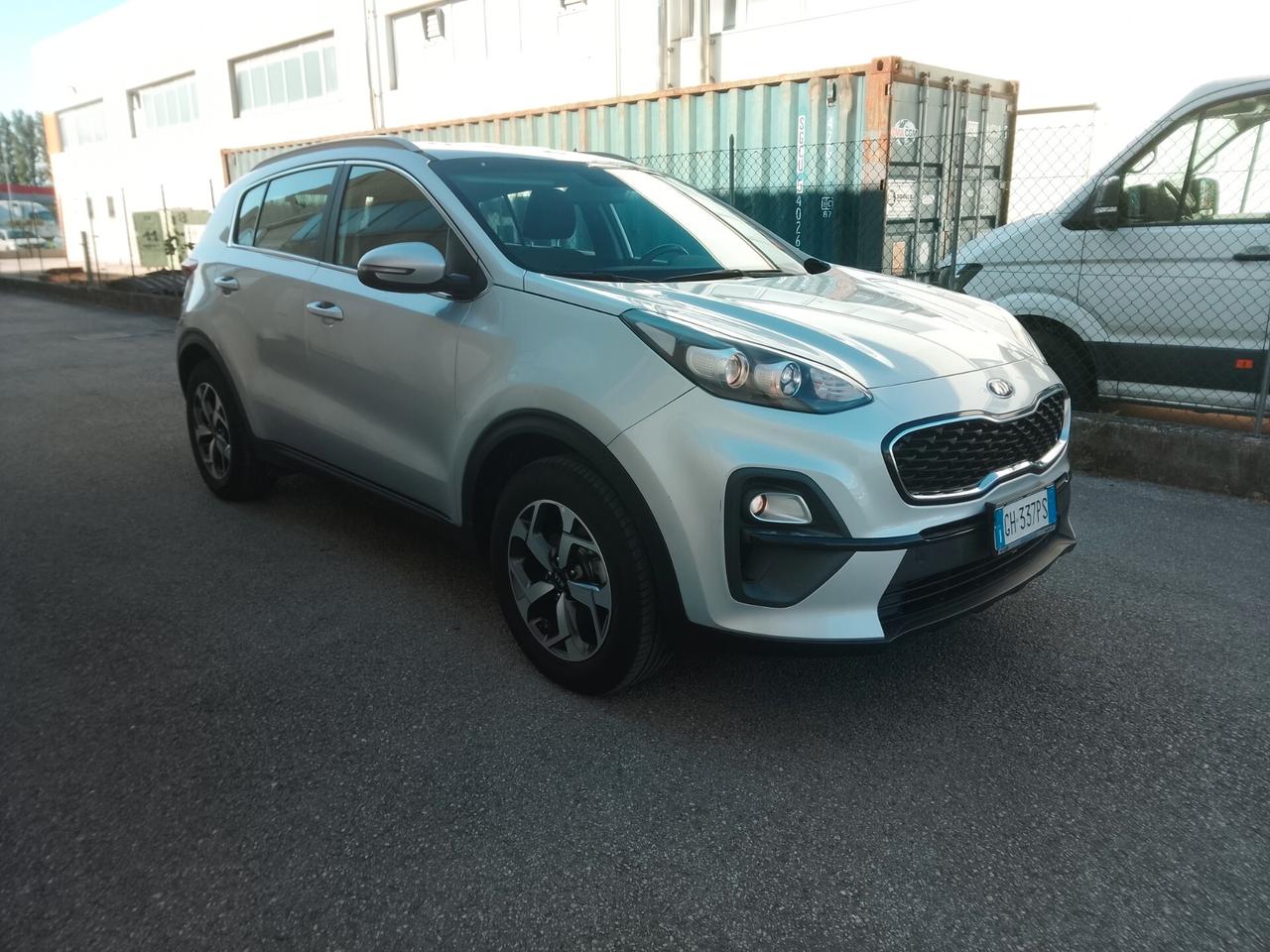 Kia Sportage 1.6 CRDi MHEV Business