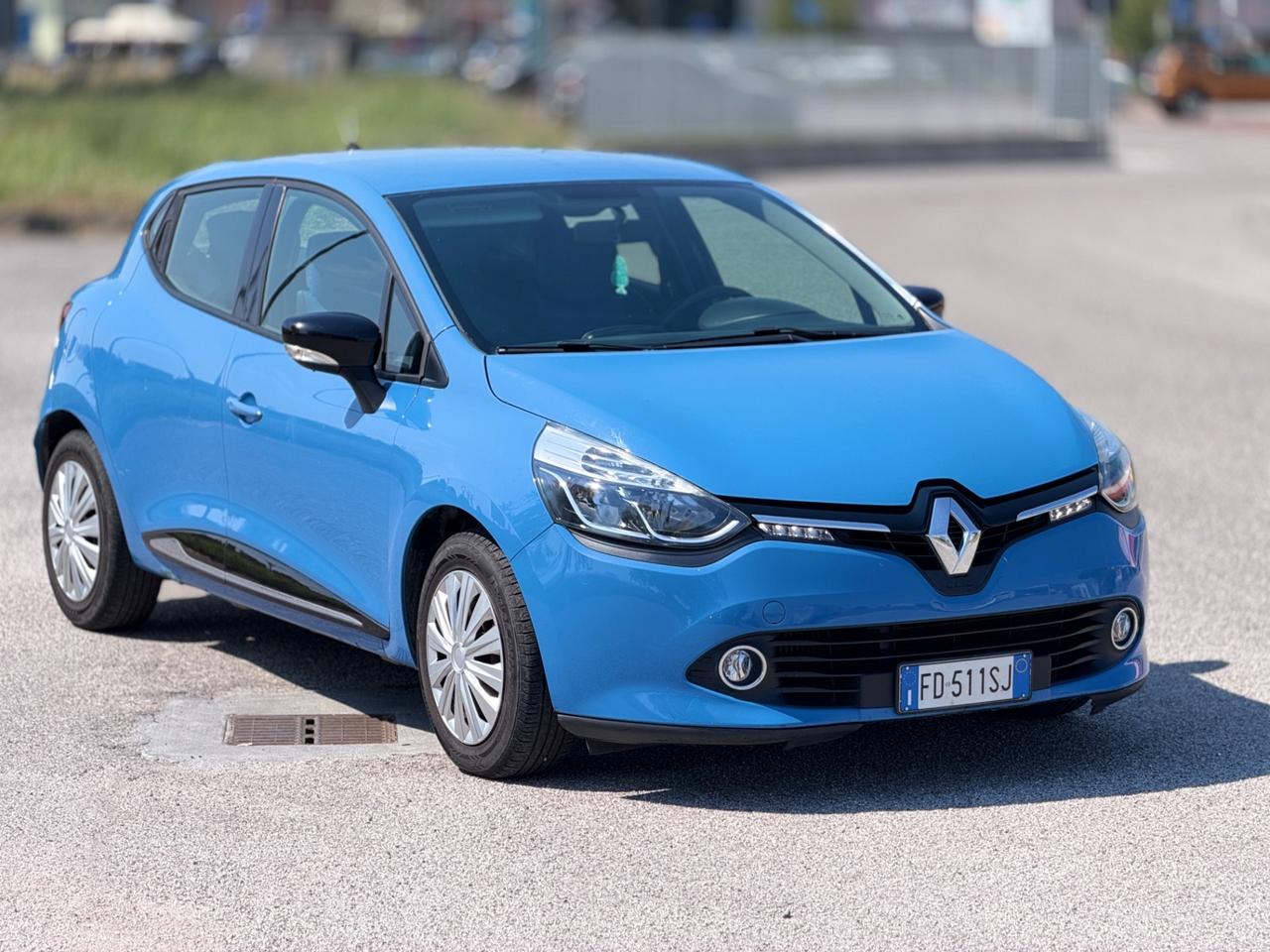 Renault Clio 1.5 DCi 2016 Garanzia 12 mesi